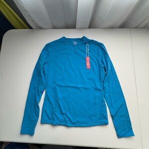 Blue Long Sleeve Tee for Everyday Comfort